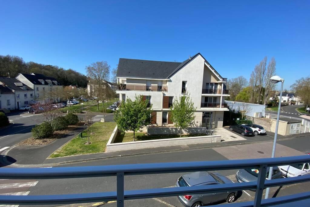 Charmant Appartement En Bord De Cher 셍 따베흑땅 외부 사진