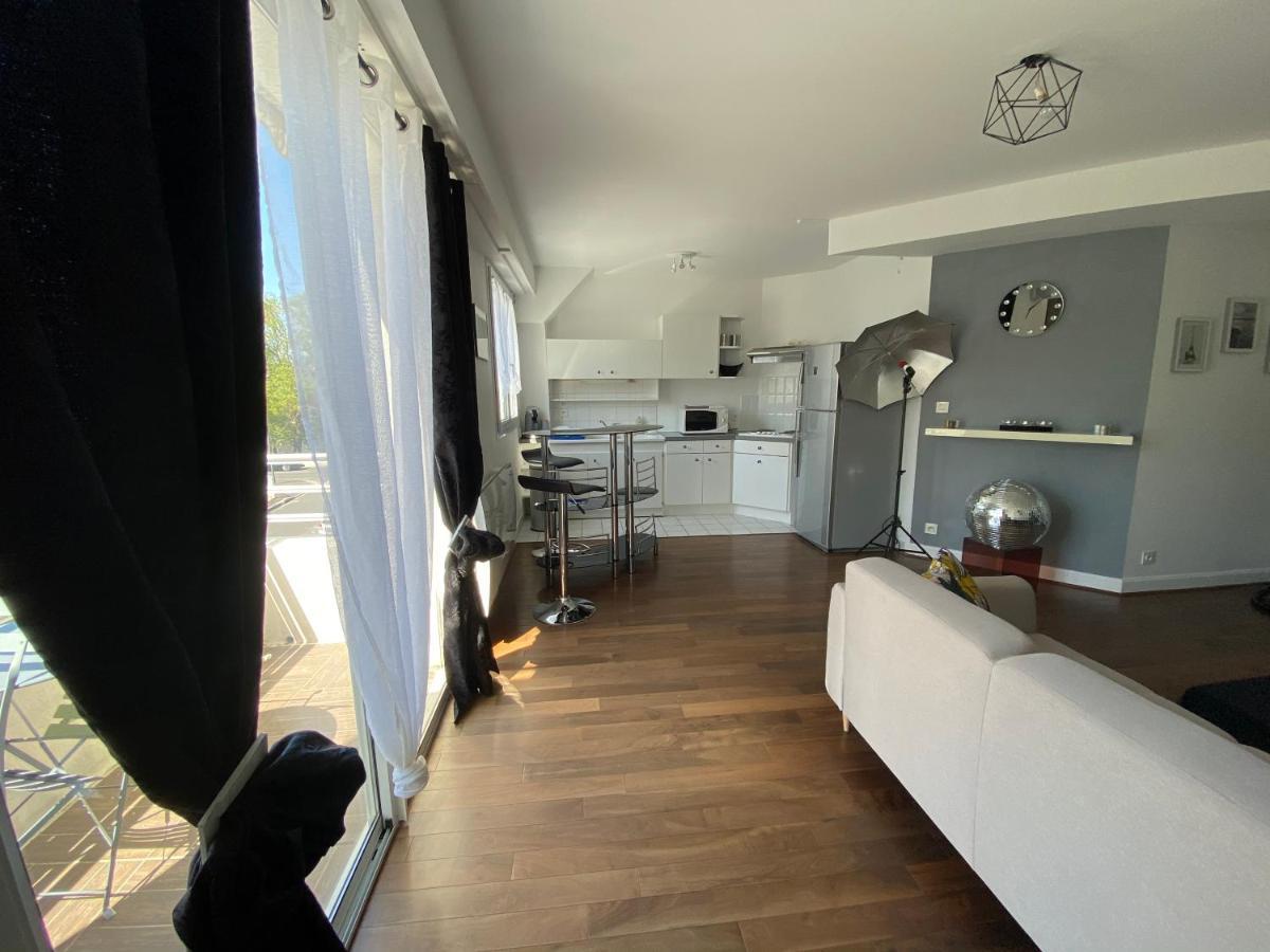 Charmant Appartement En Bord De Cher 셍 따베흑땅 외부 사진