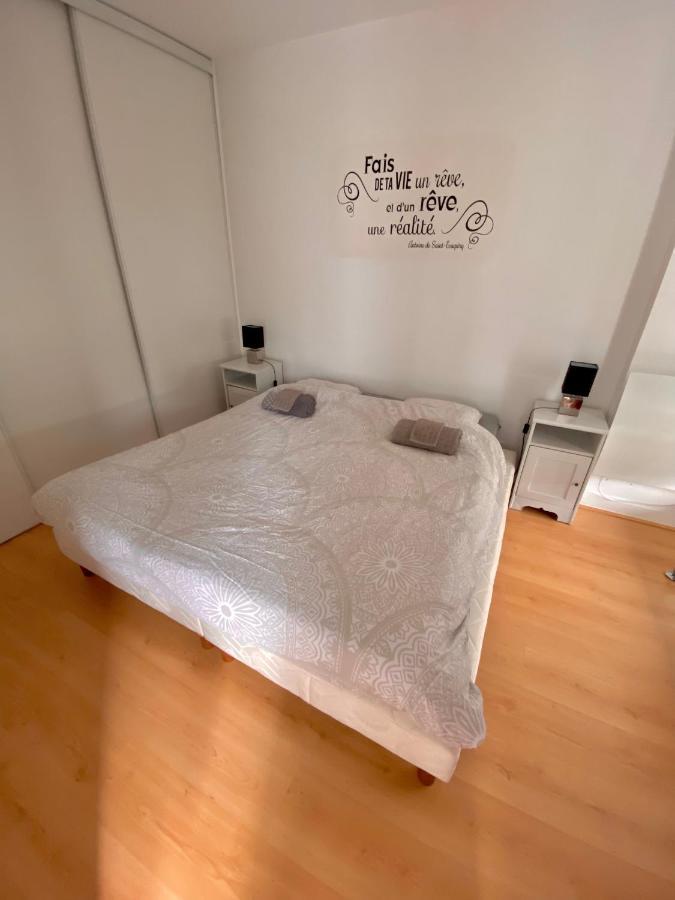 Charmant Appartement En Bord De Cher 셍 따베흑땅 외부 사진